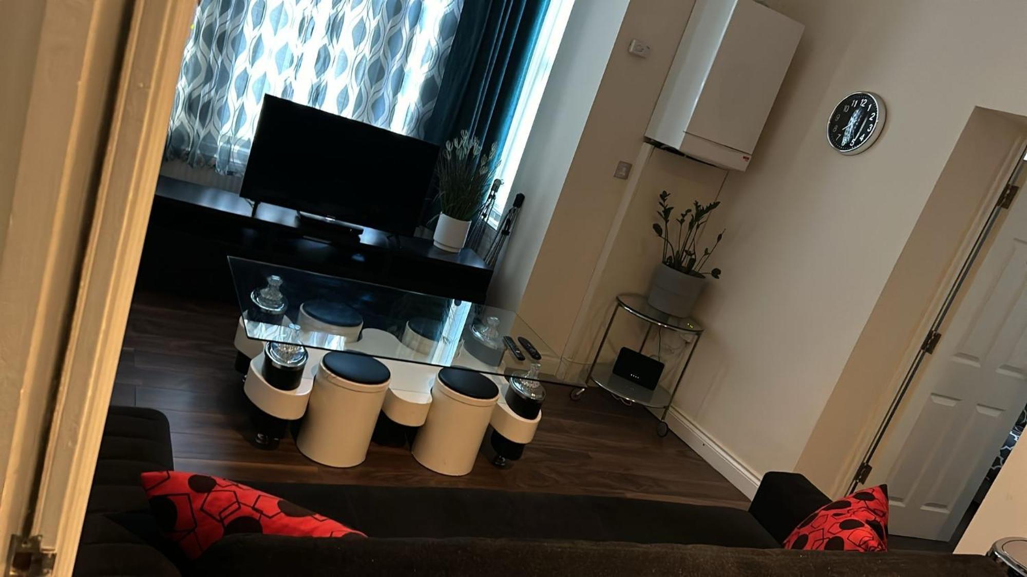 Luxurious 2 Bed Apartment Bedford Exterior foto
